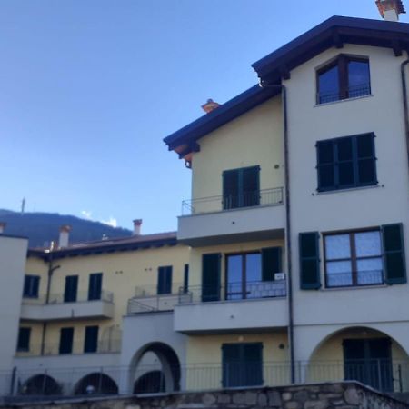 Residenza Michi Lejlighed Gravedona Eksteriør billede